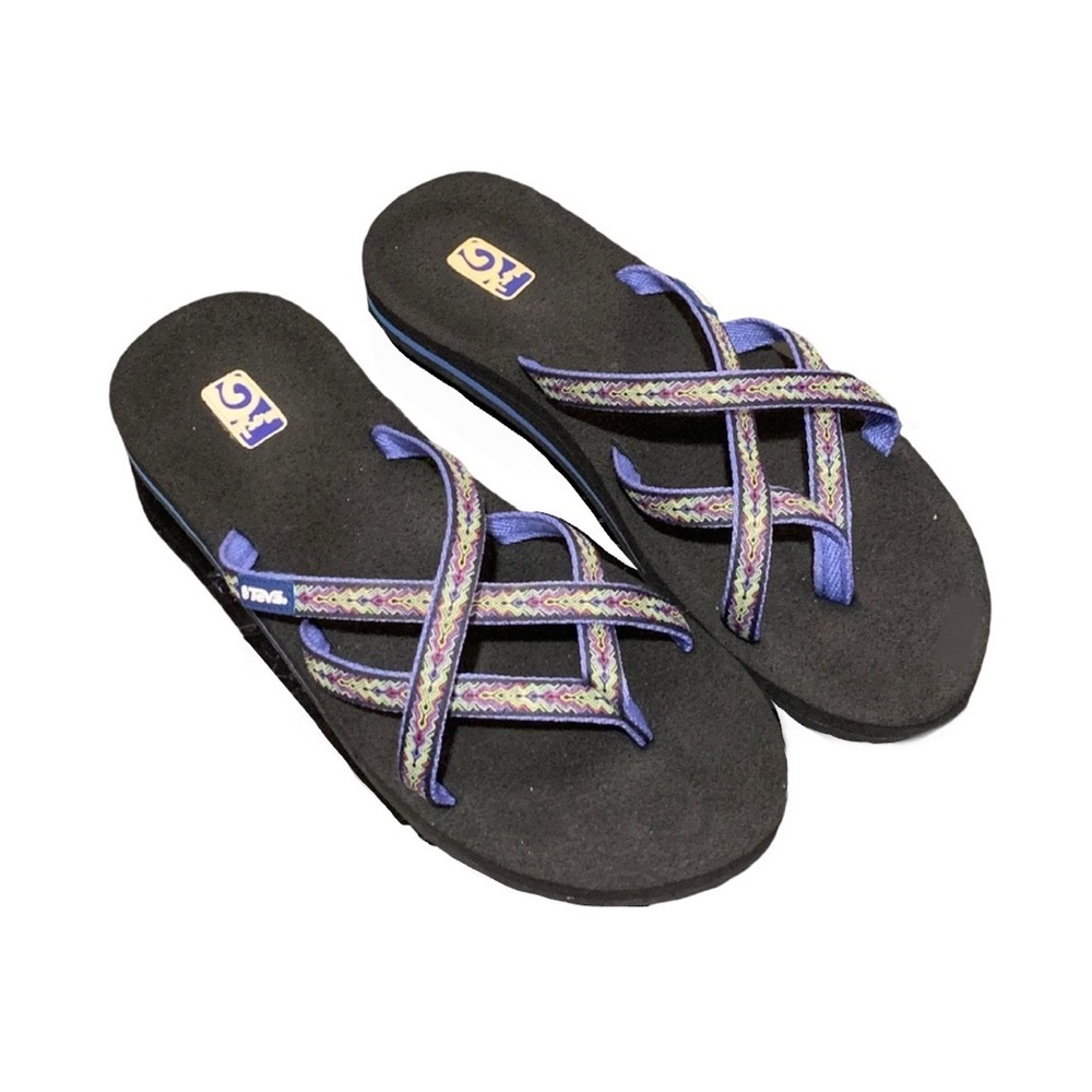 SALE! TEVA Olowahu Sandals Blue/Purple Size 9